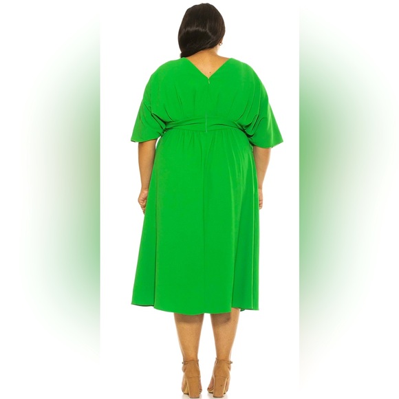 ALEXIA ADMOR, Plus Size, “AUGUST” MIDI DRESS! - Picture 2 of 5